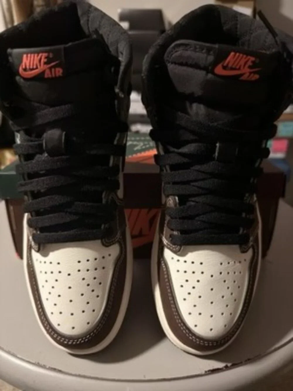 Air Jordan 1 Retro High OG Hand Crafted DH3097-001 Mens Size 8 Preowned w/ Box